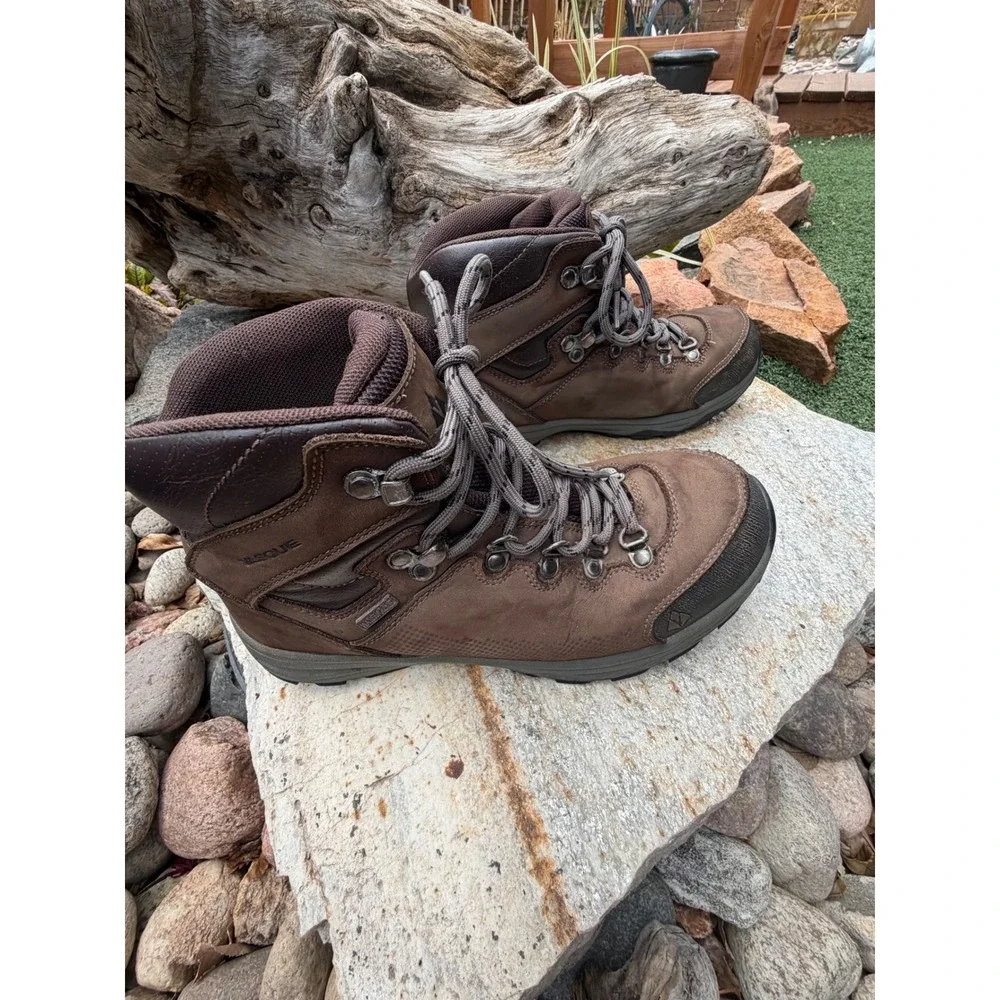 Vasque Waterproof Brown Nubuck Leather Hiking Boots Kids Size 6 7206 Mid Top